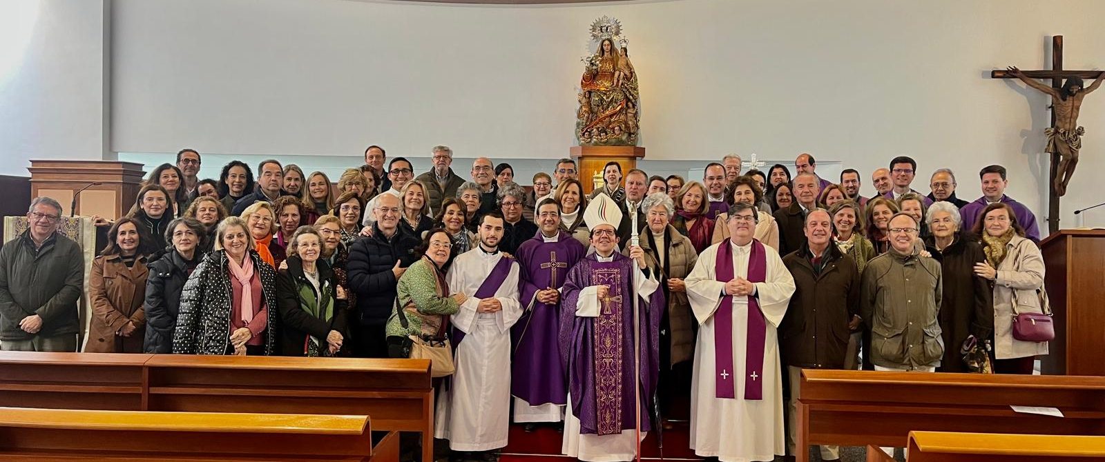 Monseñor Valdivia presidió la misa en el Retiro de Cuaresma